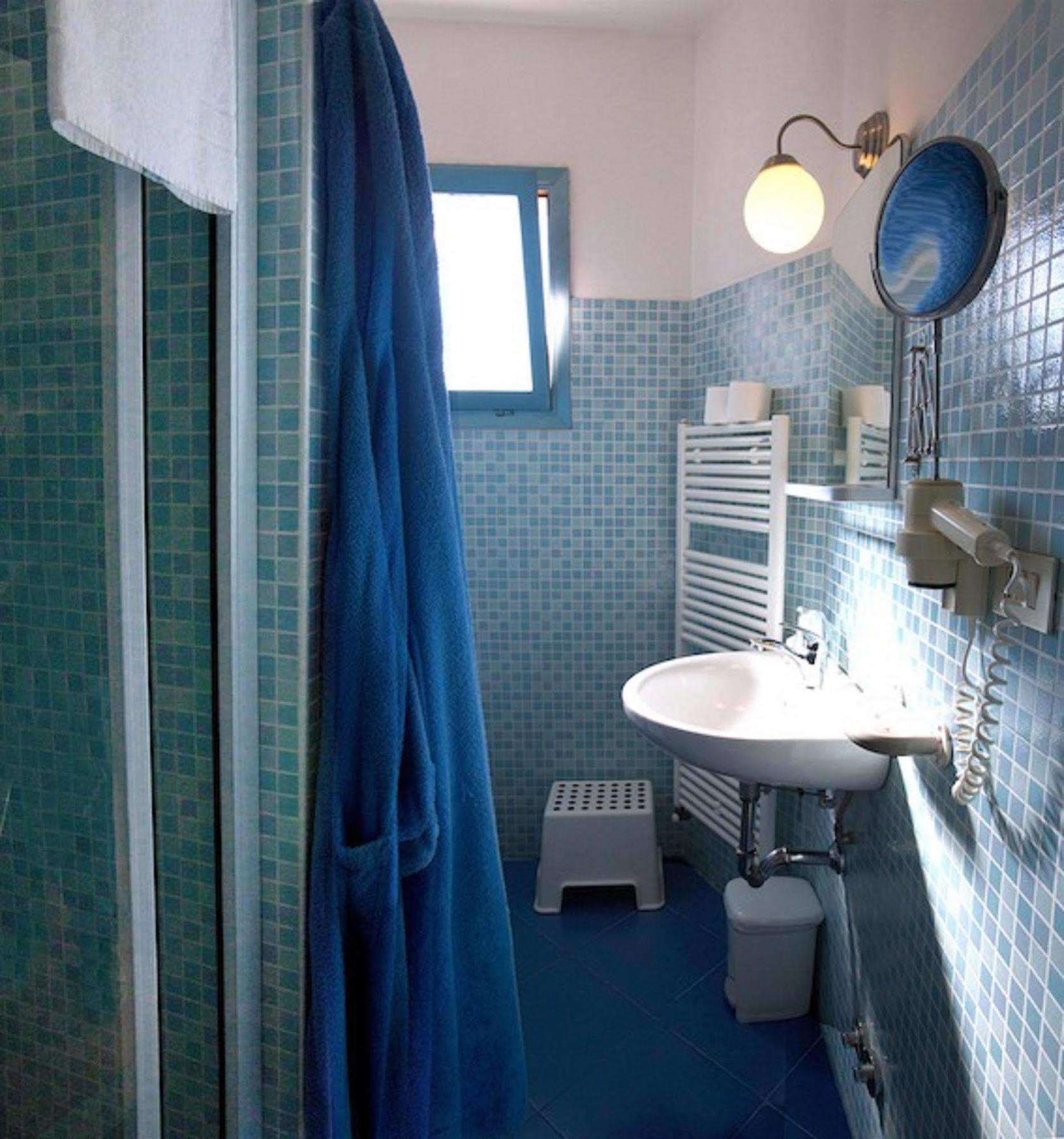 גראדו Hotel Plaza מראה חיצוני תמונה